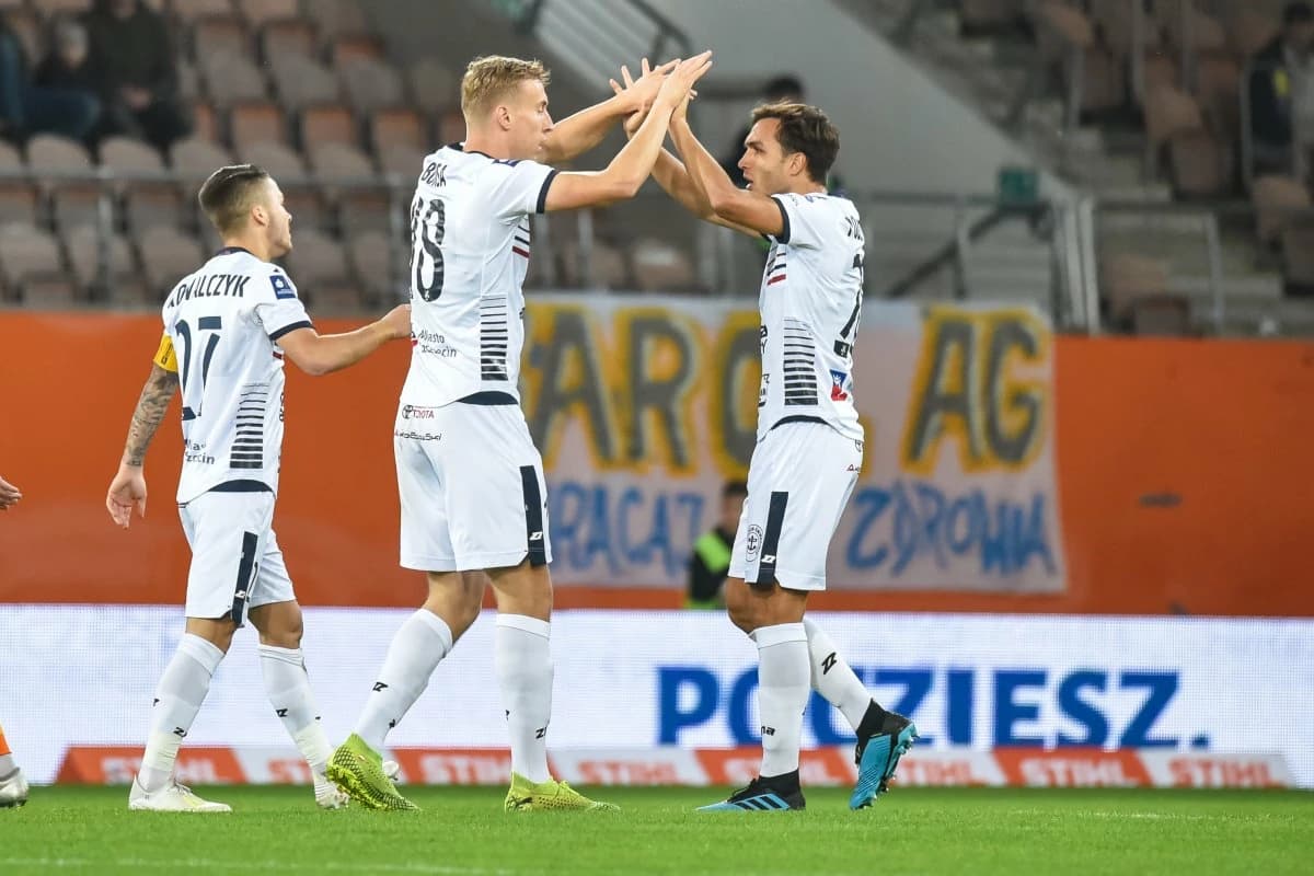 Obrazek newsa : Adam Buksa blisko zmiany klubu?