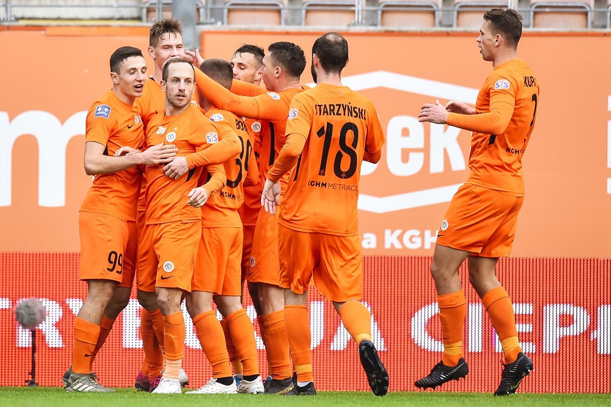 Obrazek newsa : Jakub Świerczok wraca do Polski!