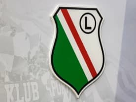 Legia Warszawa finalizuje transfer francuskiego środkowego obrońcy!