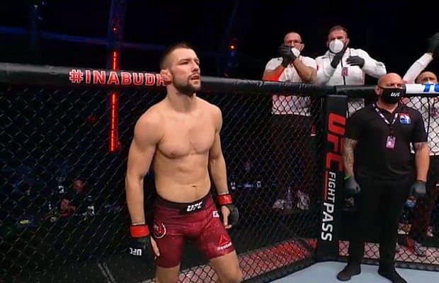 Obrazek newsa : UFC 285 -  O której walczy Gamrot? Karta gali