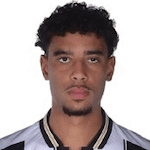 Zdjęcie redaktora: undefined Arthur Atta