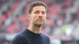 Xabi rozmawiał ze swoim zawodnikiem, oczekuje od niego więcej!