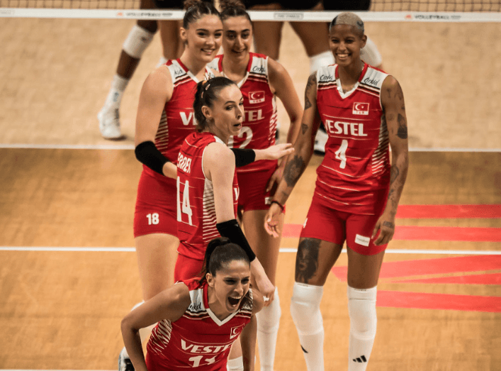 Liga Narodów: Historyczna wygrana Turcji. Polska z brązem