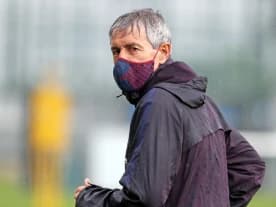 Quique Setien krytykuje FC Barcelonę! Chodzi o zwlekanie z płatnością
