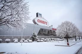 Mecz Chiefs z Dolphins przejdzie do historii? Jeden z najzimniejszych meczów jakie zobaczy NFL