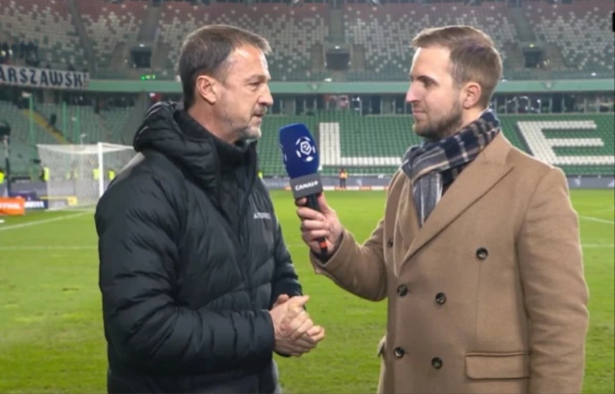 Obrazek newsa : "Nie mają jaj, żeby grać w tej koszulce" Fredi Bobic przejechał się po piłkarzach Legii, a później przemówił ws. Marka Papszuna