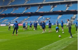 Obrazek news: Ostatni trening Lecha Poznań przed meczem z Bayerem Leverkusen. Jedna nieobecność