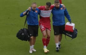 Koszmar w sparingu. Widzew Łódź stracił kolejnego piłkarza. Nie był w stanie sam opuścić boiska
