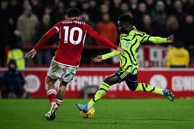 Premier League: Arsenal minimalnie wygrywa z Nottingham, Newcastle pewnie z Aston Villą