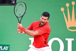 Obrazek news: Wimbledon 2026. Gdzie obejrzeć mecz Stefanos Tsitsipas - Novak Djoković? Transmisja TV i online