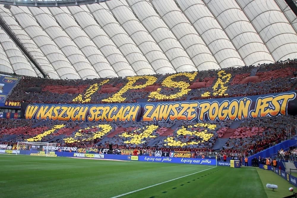 Obrazek newsa : Gdzie oglądać mecz Pogoń Szczecin - Cracovia? Transmisja TV i online (25.10.2025)