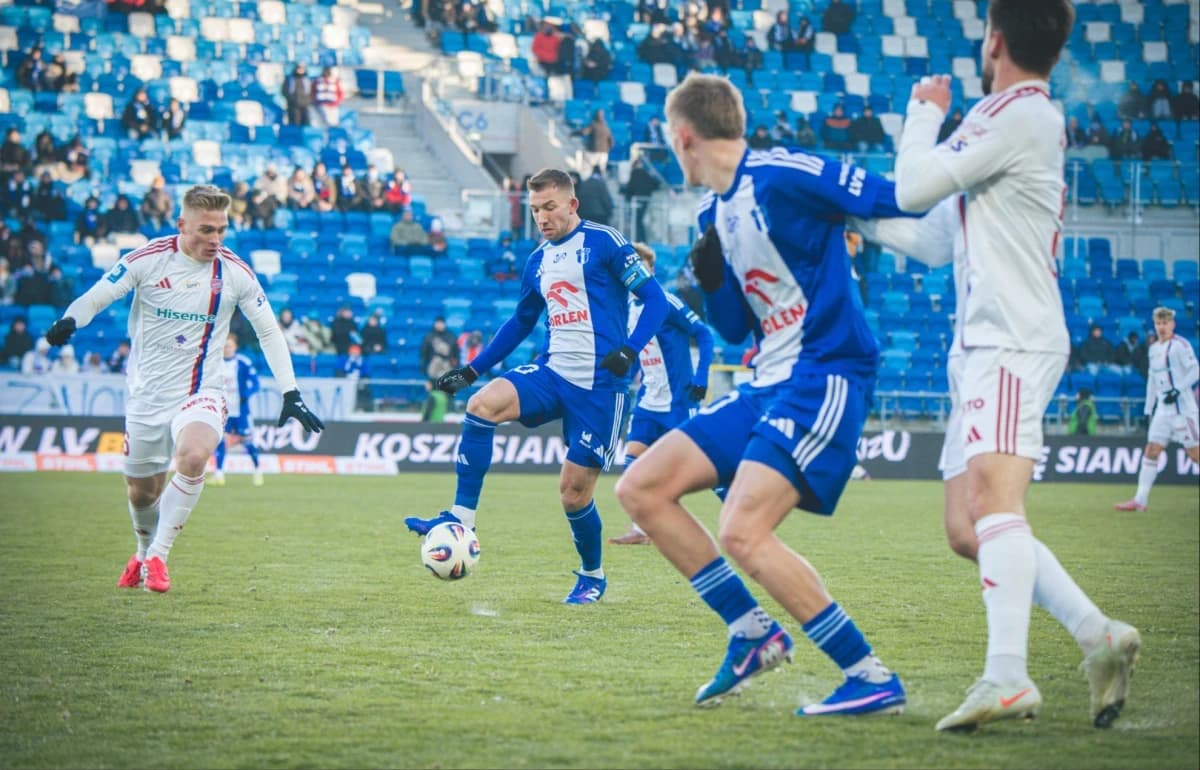Wisła Płock - Widzew Łódź typy, kursy, statystyki i analiza meczu (31.07.2026)