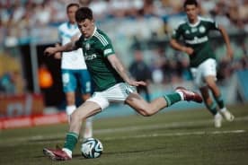 Feio: Stal jest nieustępliwa, zawsze gra dla kibiców