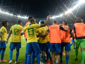 Brazylia pokonuje Anglię! 17-letni zawodnik Realu Madryt z golem na zwycięstwo!