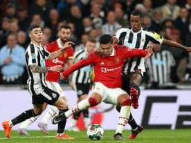Augsburg - Bayern w Bundeslidze, derby Manchesteru w Premier League i inne propozycje, Viaplay - Mecze na żywo (04.04-07.04)