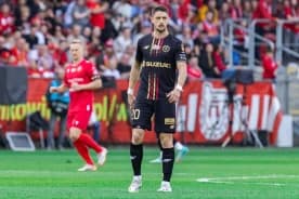 Adrian Dalmau blisko odejścia z Piasta Gliwice. Ma obrać egzotyczny kierunek