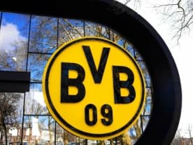 Borussia Dortmund zainteresowana skrzydłowym Arsenalu